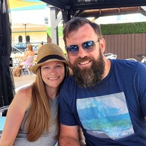 Meet your Posher, Ash and gin